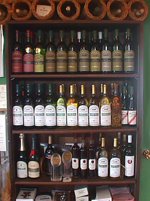 Clinton Vineyards